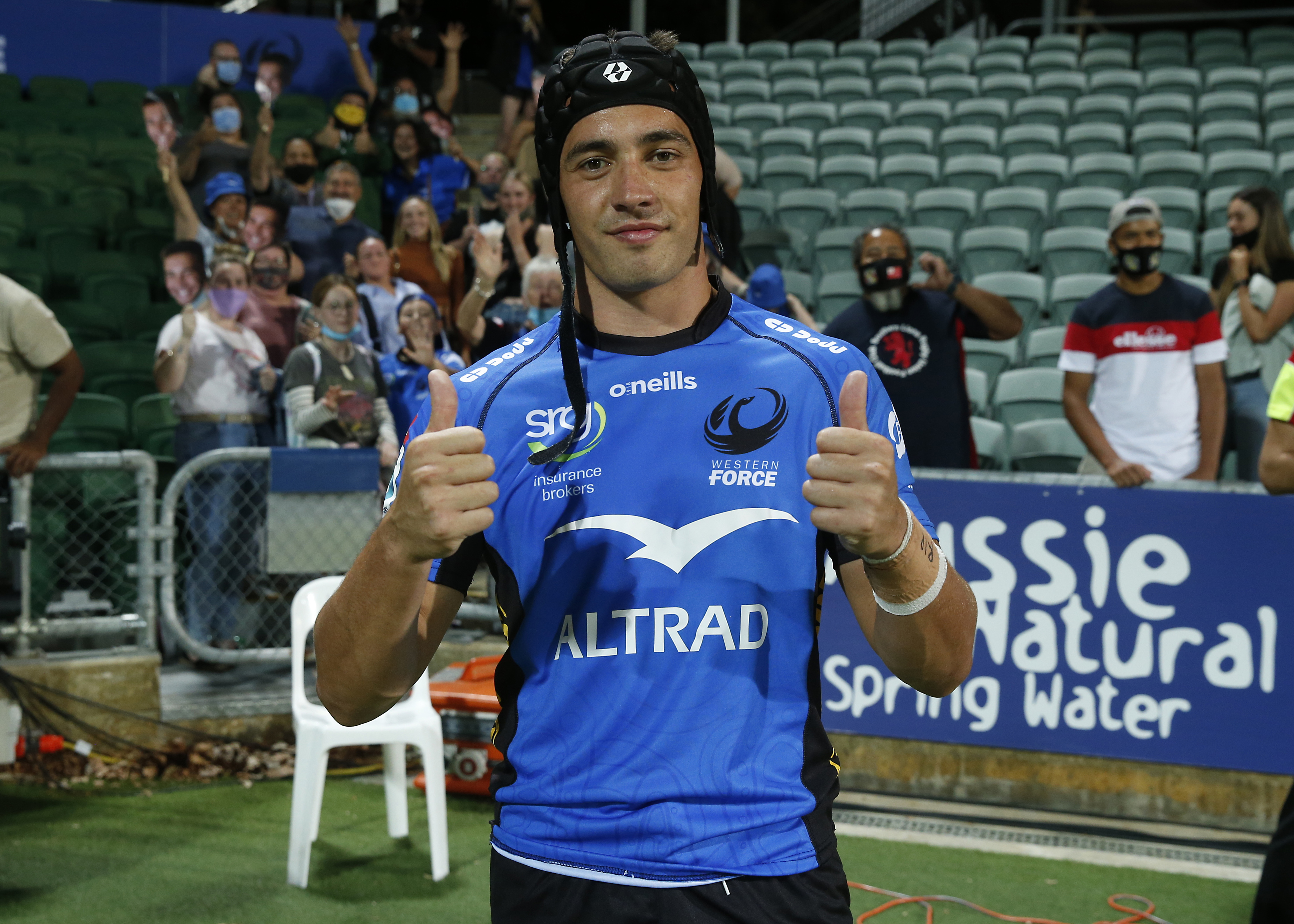 Grason Makara Debut