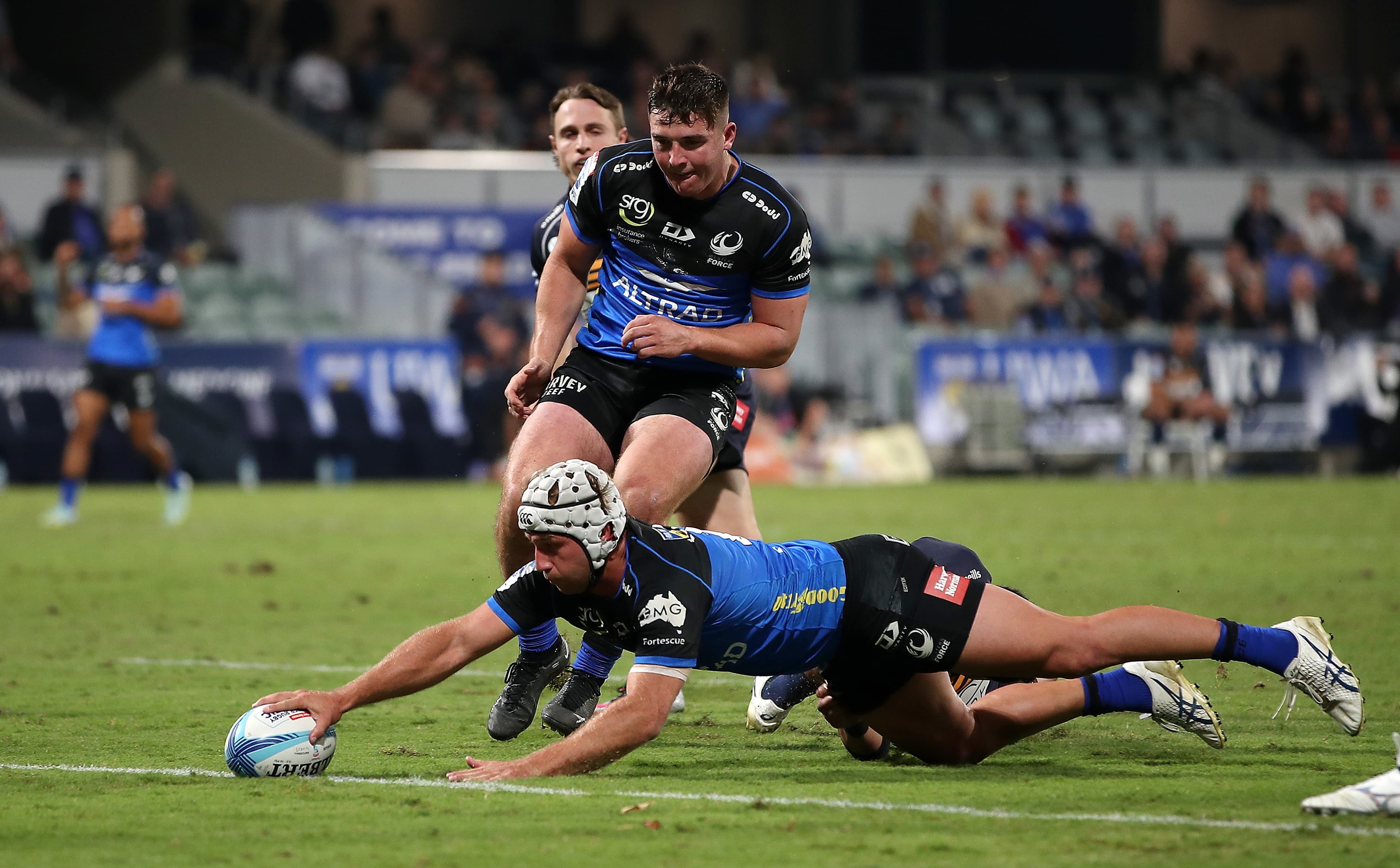 Hamish Stewart Try 